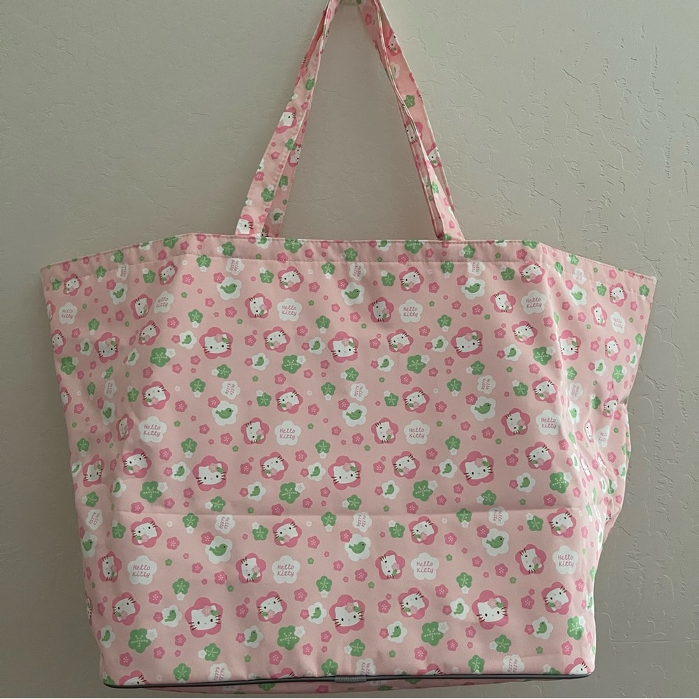 Hello kitty jumbo bag